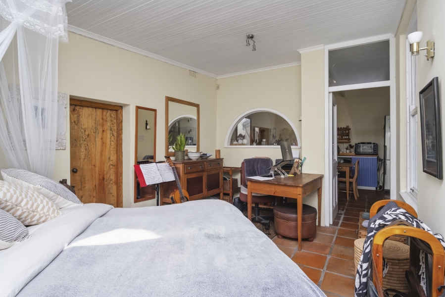 3 Bedroom Property for Sale in Wynberg Western Cape